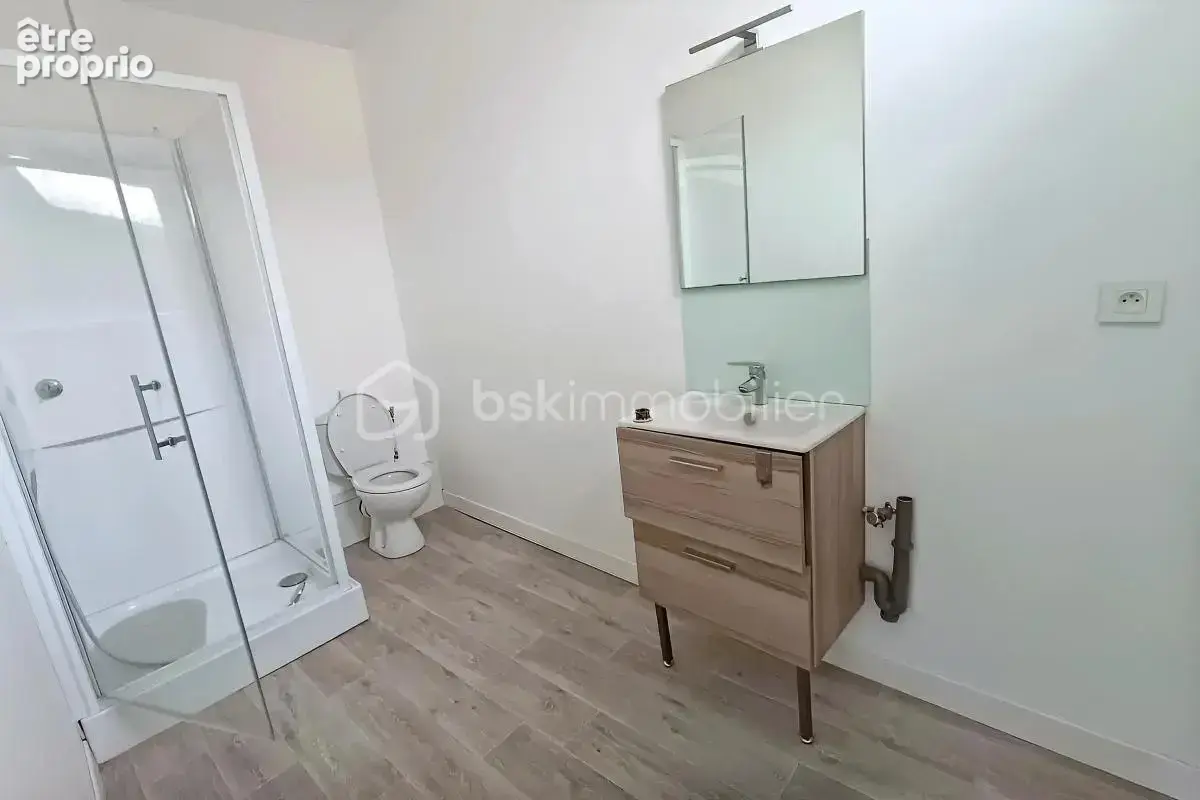 Immeuble de rapport mixte occupé, revenus locatifs hc 27 720 € / an. à 3 mn de la gare - photo 7