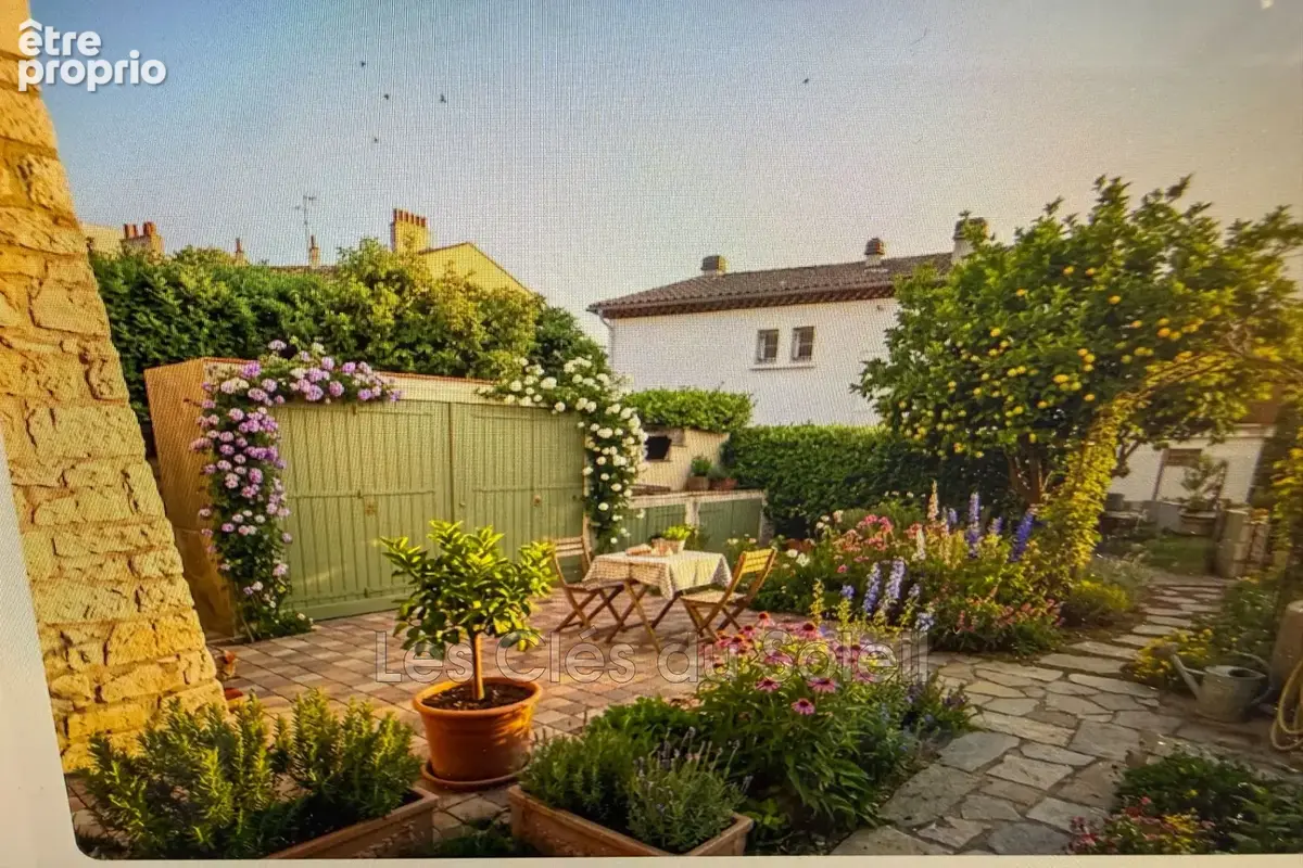 Maison 6 pièces 146 m² à vendre à Toulon (83200) - photo 3