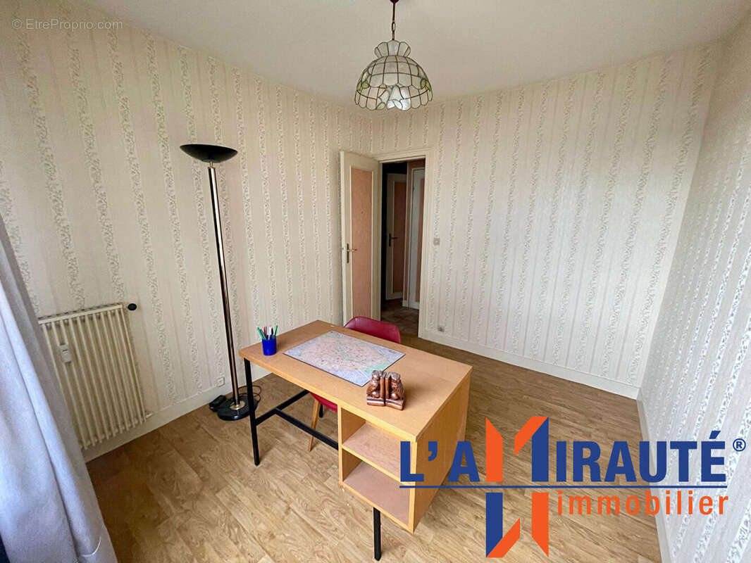 Appartement à SARTROUVILLE