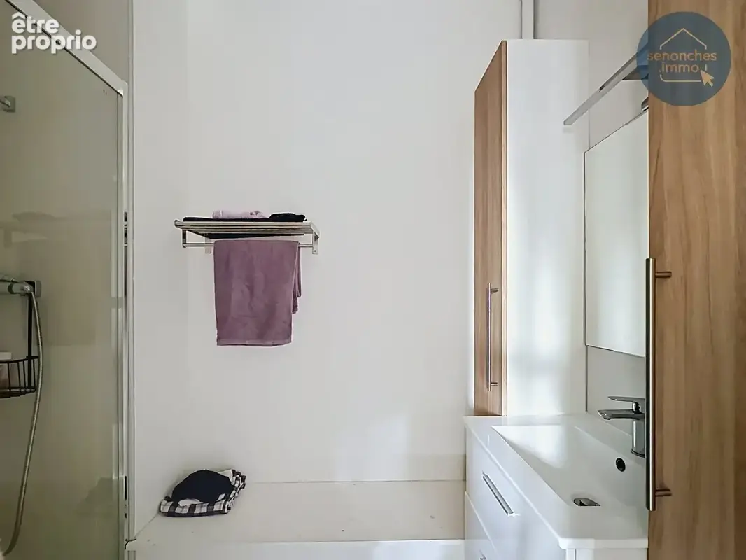Maison Bourgeoise de 295 m² et 954 m² de terrain entièrement rénovée à La Loupe - photo 21