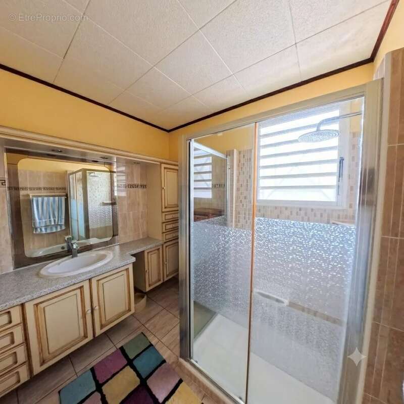Maison à vendre - Le Tampon - photo 7