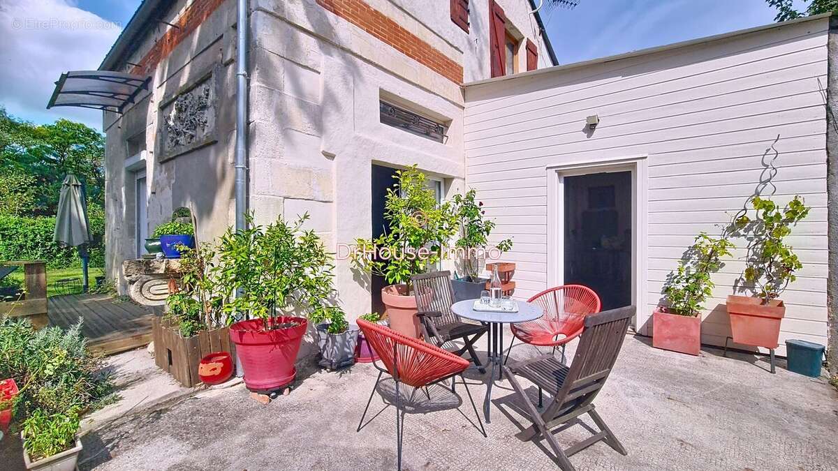 Maison à PESSAC