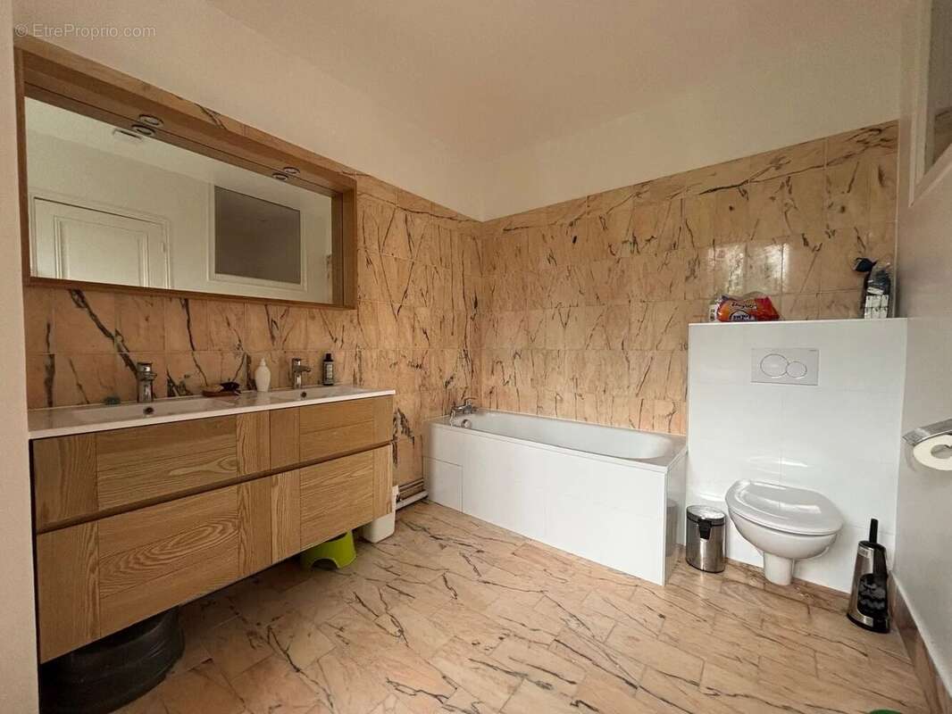 Maison à LEVIS-SAINT-NOM