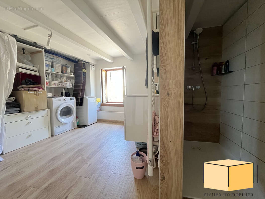 Maison 144 m² à Champagne-En-Valromey  - photo 6