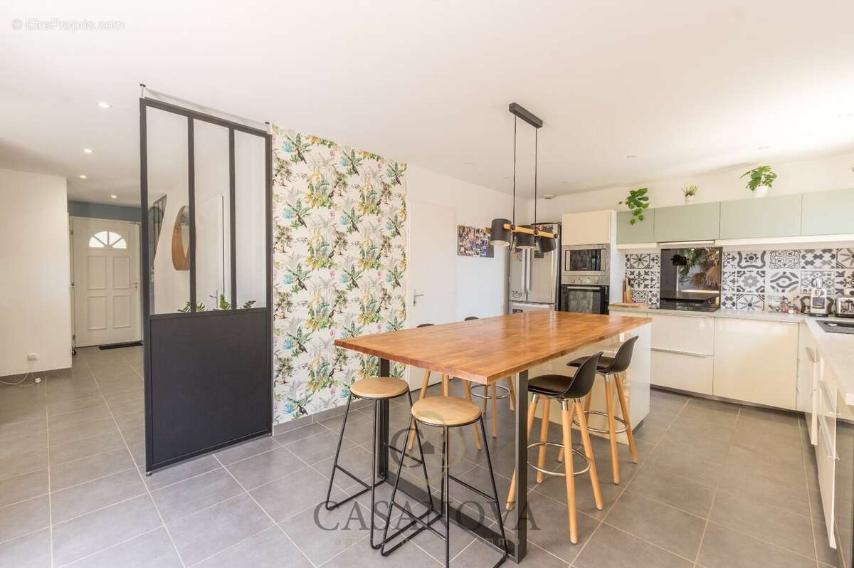 Maison à SAINT-AUNES