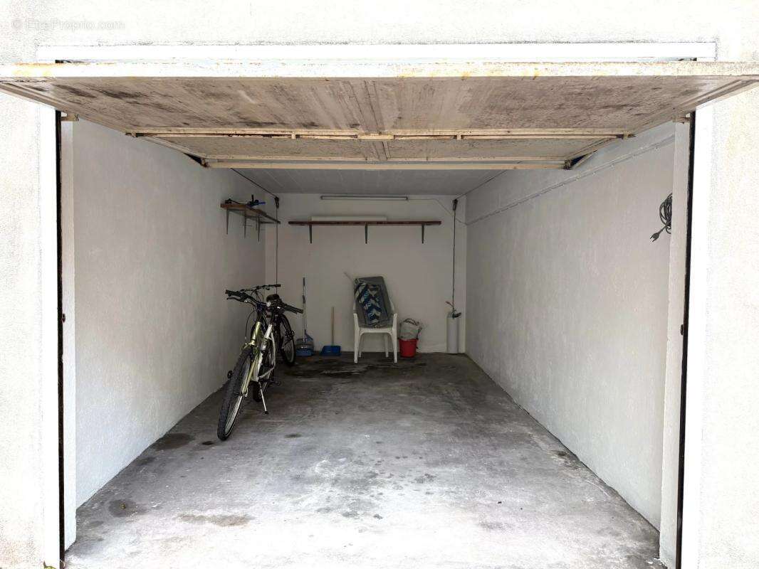 Nice Promenade des Anglais : Garage à vendre - photo 4