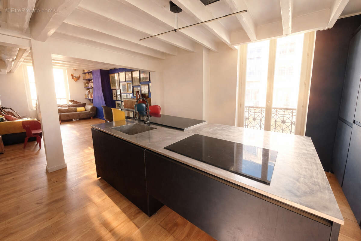 Appartement à PARIS-6E