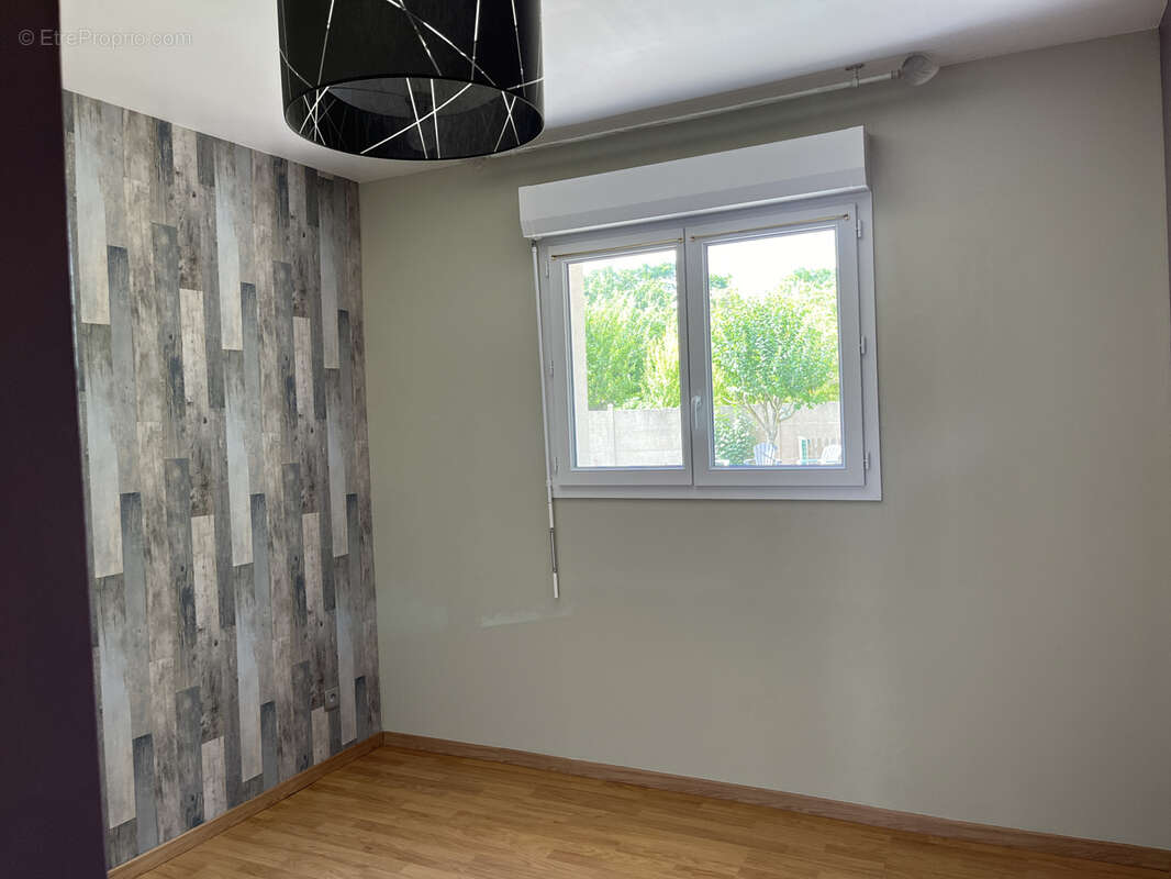 Maison à MILLY-LA-FORET