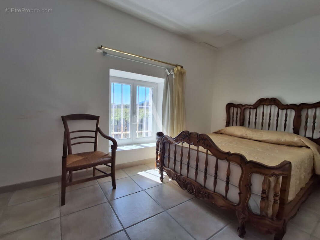 BEDARIEUX maison de caractère avec parc,  piscine lagon, garage - photo 9