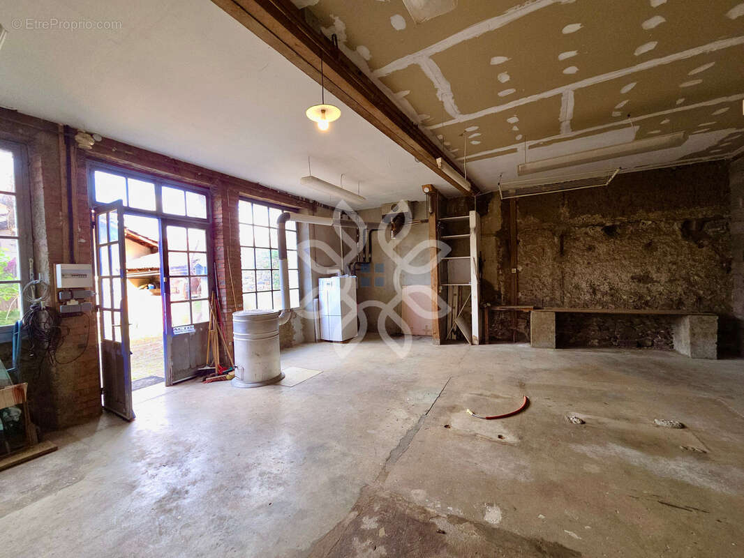 Maison à PAULHAGUET