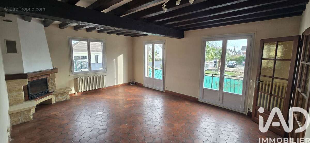 Maison 153 m² à Saint-Jean-Le-Blanc  - photo 3