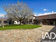 Photo 1 - Maison à EVRY-GREGY-SUR-YERRE