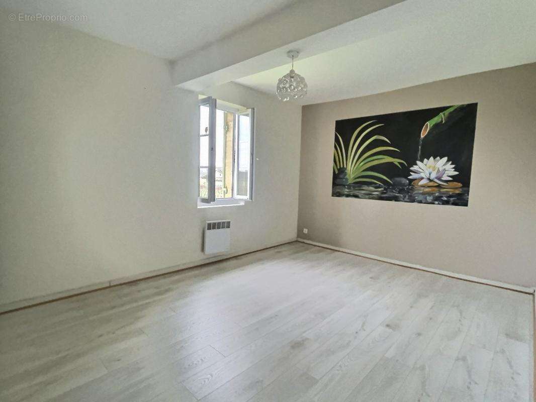 Maison à SAINT-AVIT-SAINT-NAZAIRE