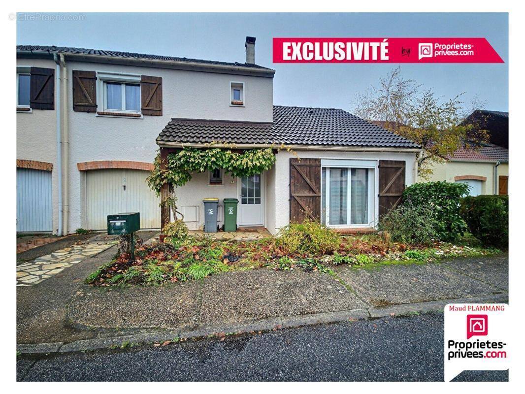 Maison à SAINT-JEAN-DE-BRAYE