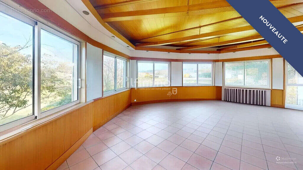 Maison à RION-DES-LANDES