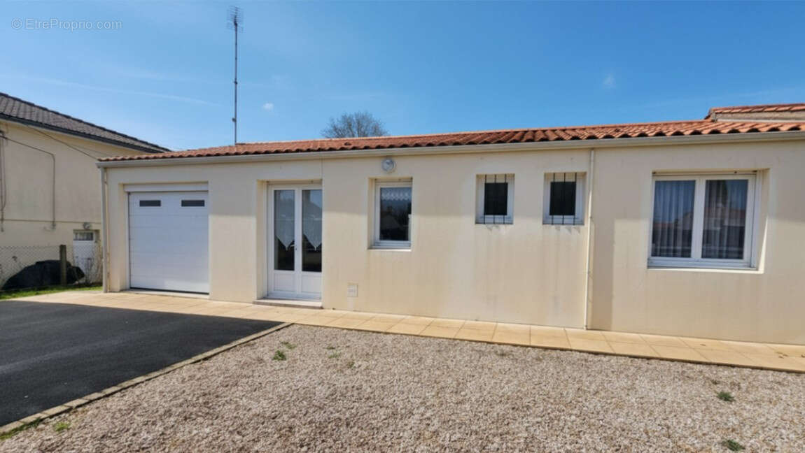 Maison à LA FERRIERE