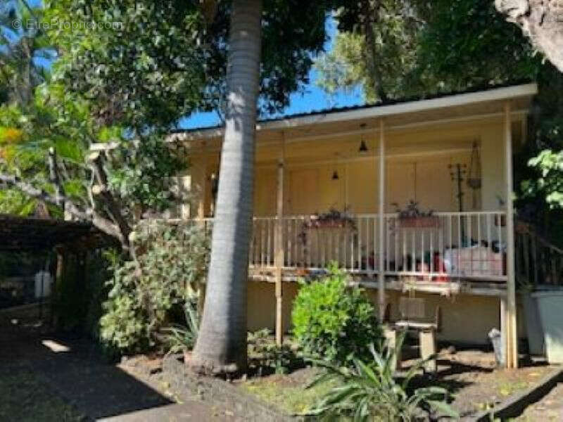 Maison à SAINT-DENIS