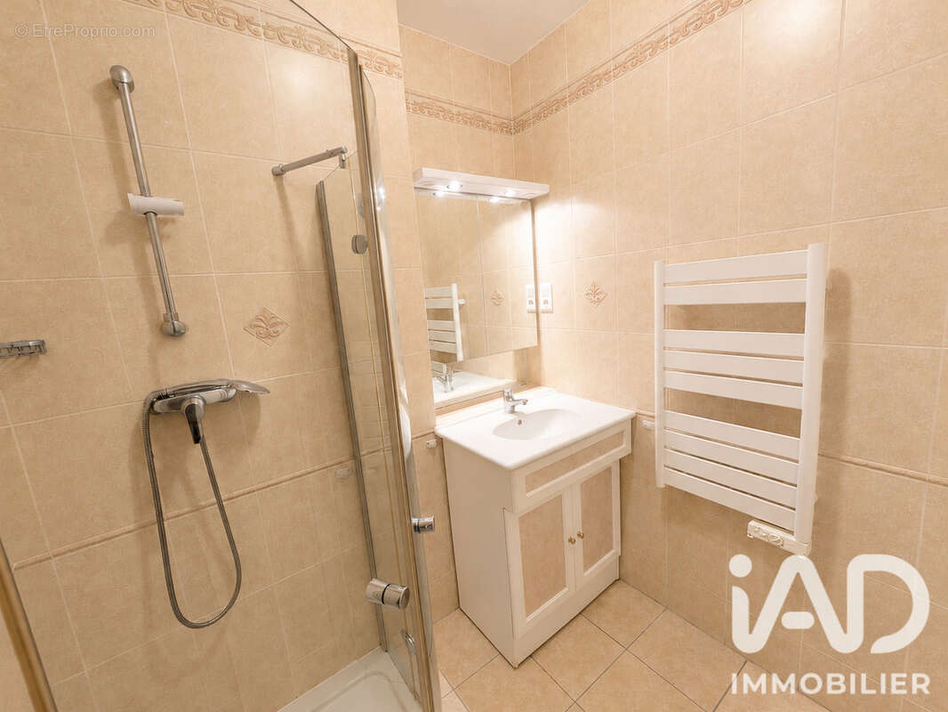 Appartement 94 m² à Aix-En-Provence  - photo 9