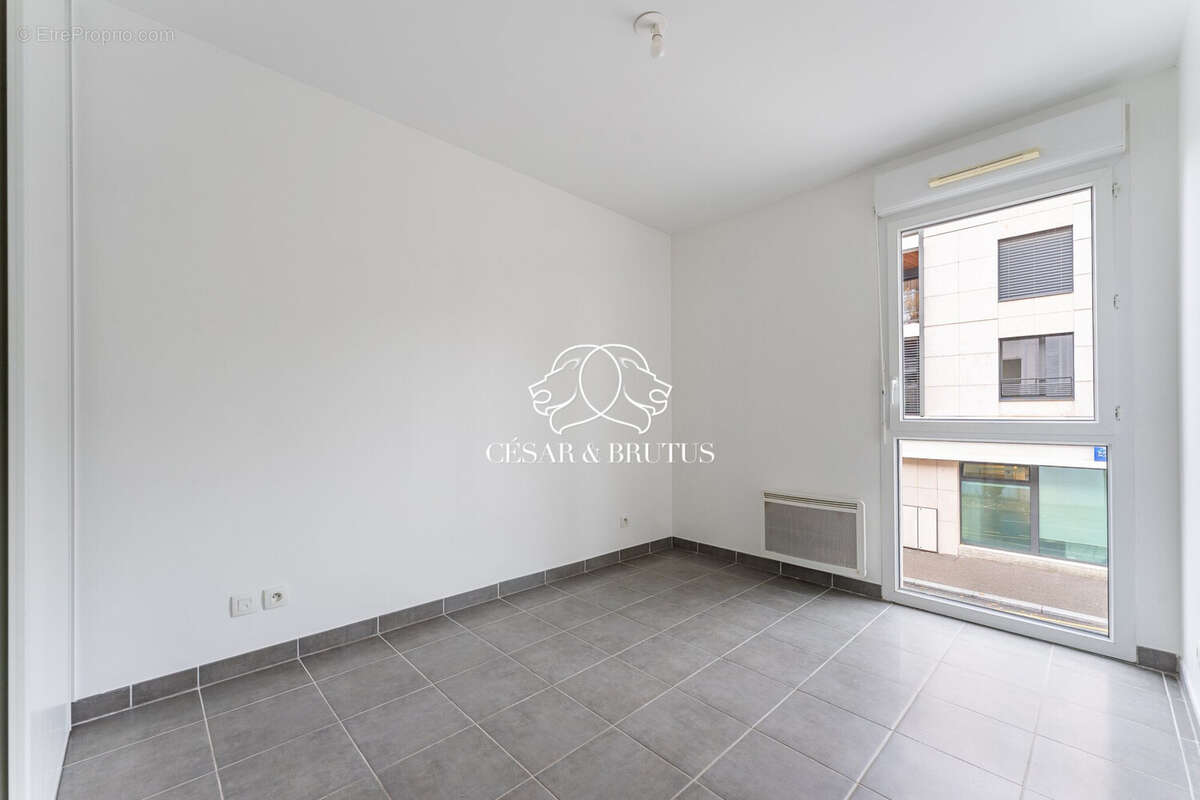 Appartement à TASSIN-LA-DEMI-LUNE