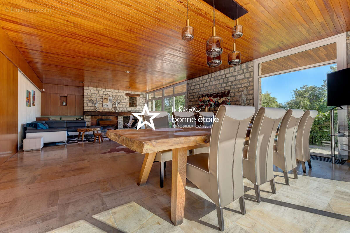 Maison à AUTRUY-SUR-JUINE