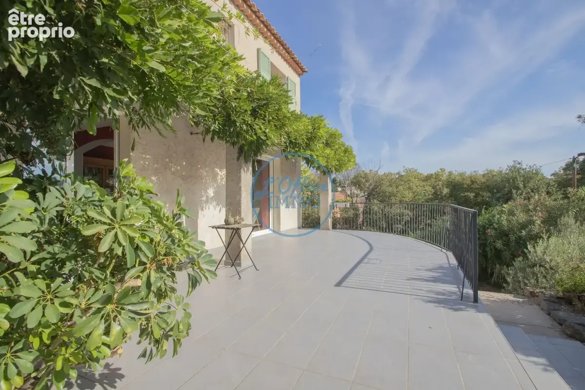 Maison 5 pièces 150 m² à vendre à La Garde (83130) - photo 2
