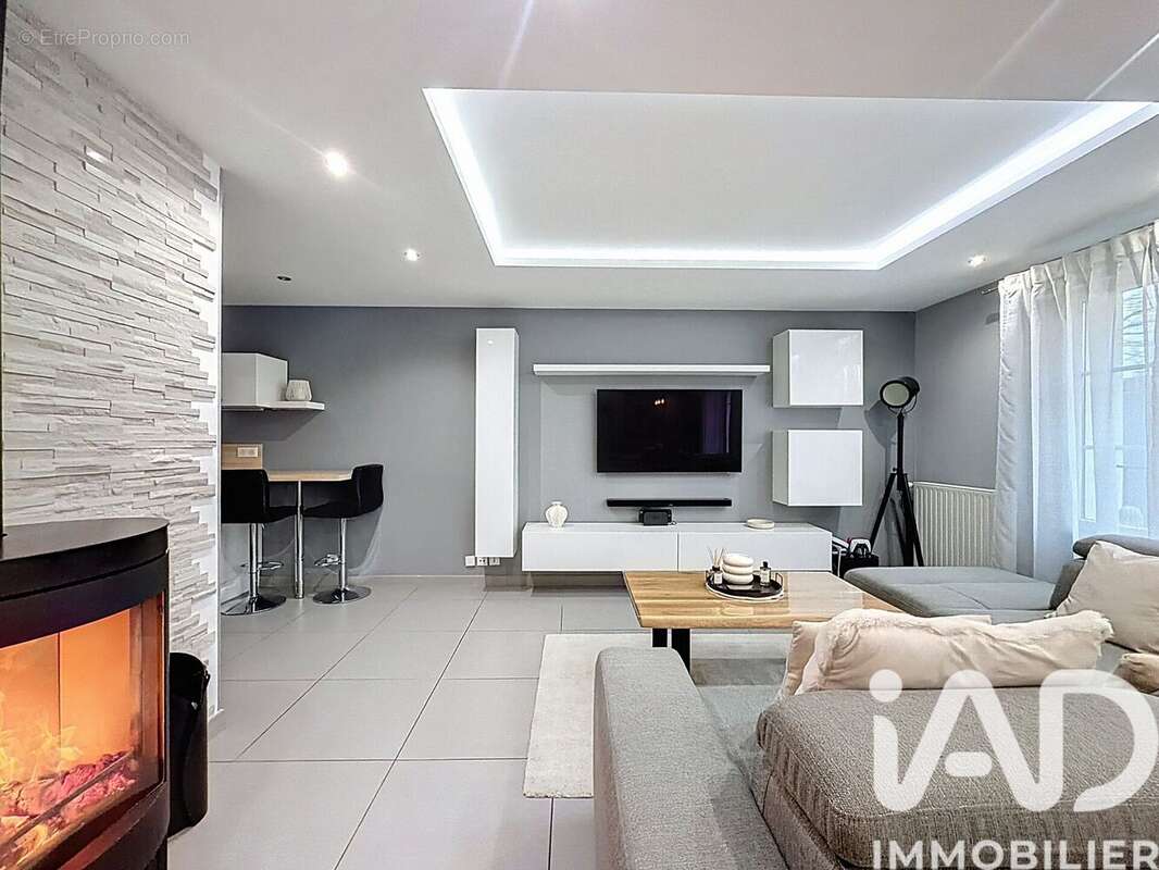 Photo 4 - Maison à LIMEIL-BREVANNES