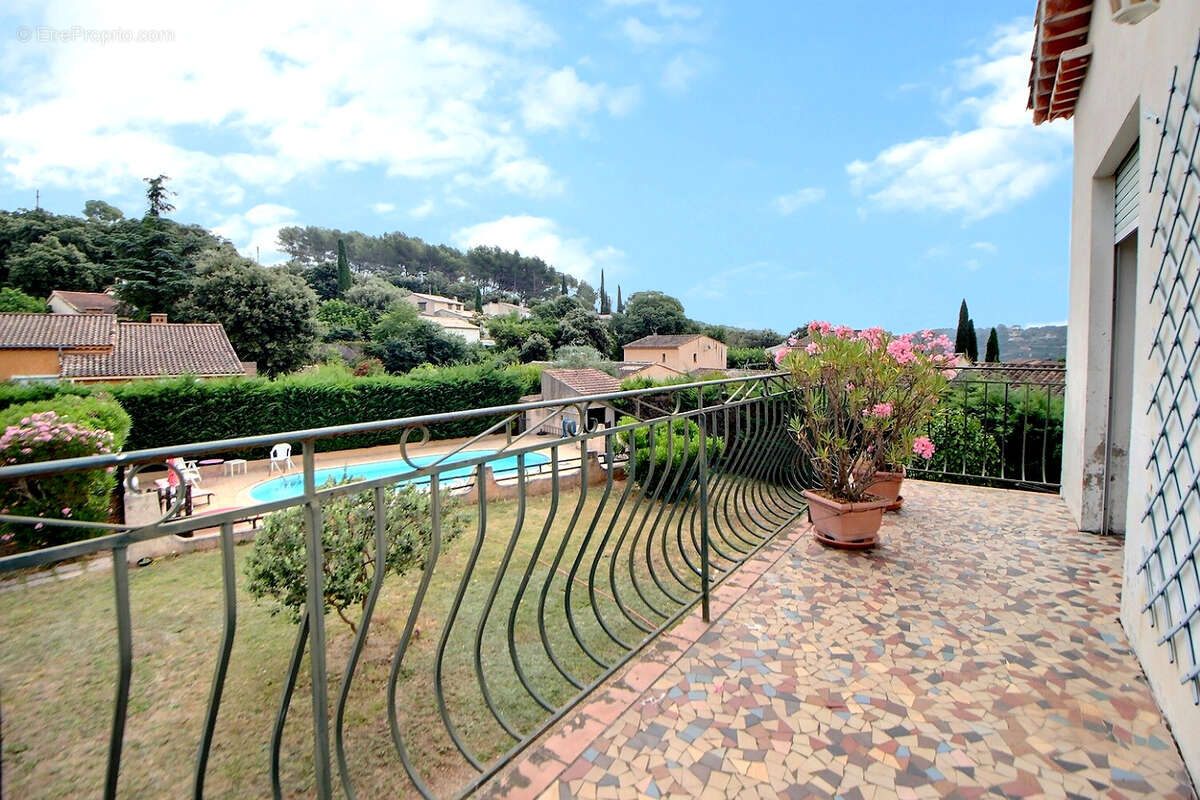 Maison à TRANS-EN-PROVENCE