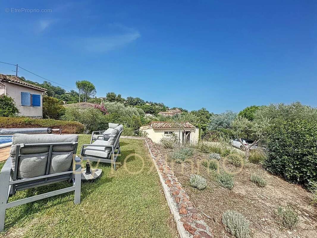 Maison à LES ADRETS-DE-L'ESTEREL