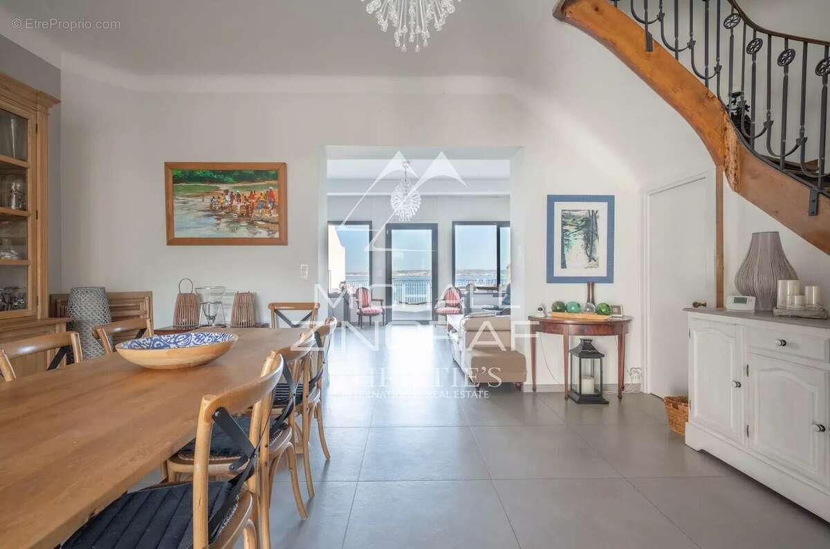 Maison à MARSEILLE-8E
