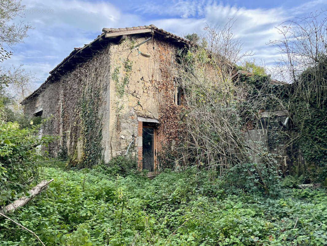 Maison à SAINT-CHRISTOPHE