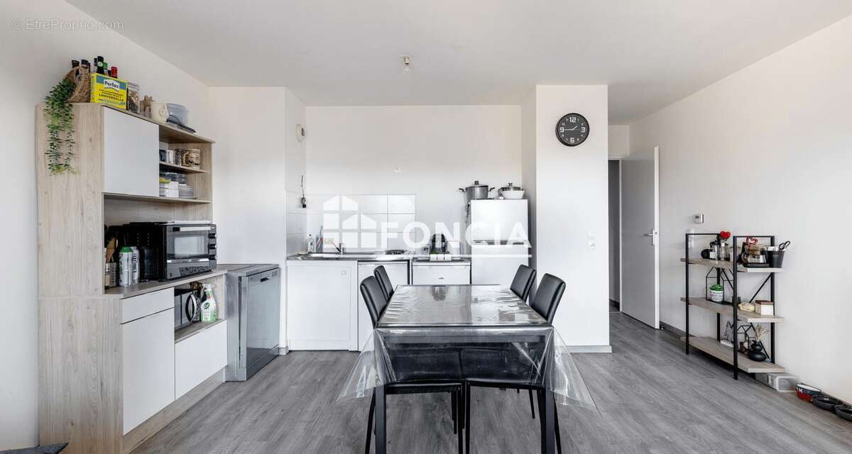 Appartement à MONS-EN-BAROEUL