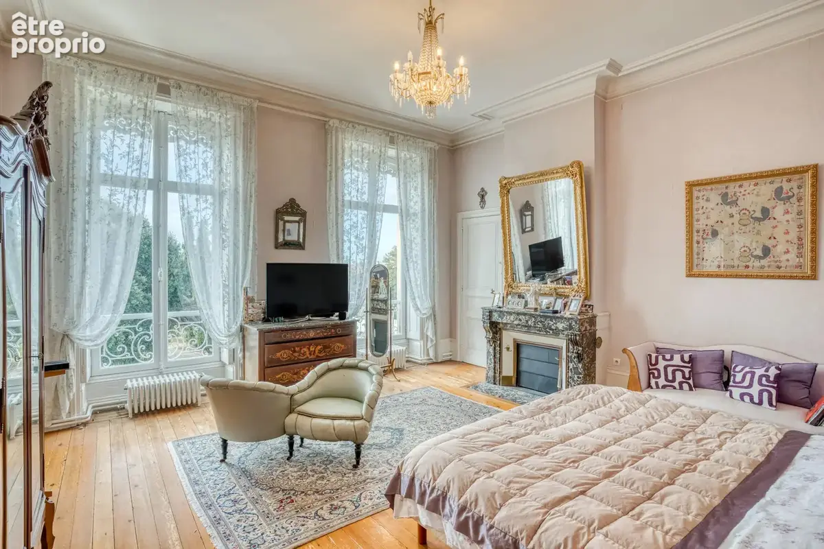 Un remarquable hôtel particulier au cœur de Libourne - photo 15