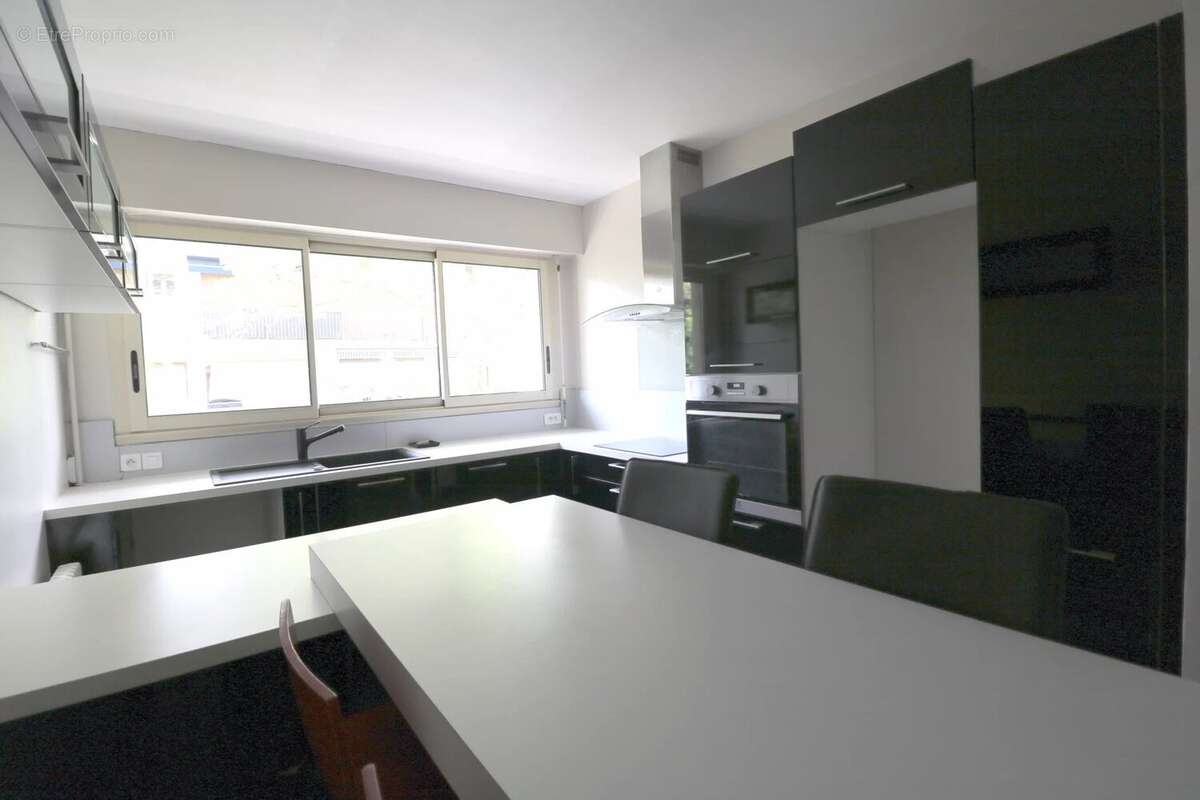 Appartement à VERSAILLES