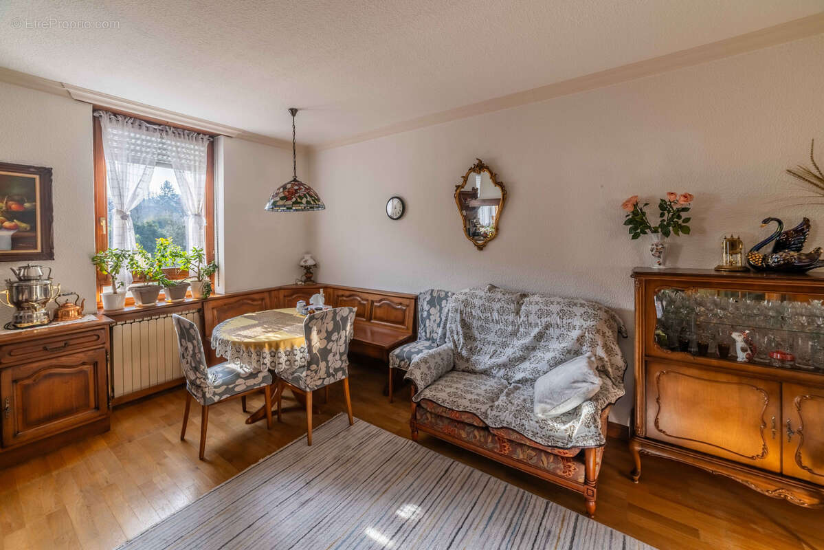 Maison à OETING