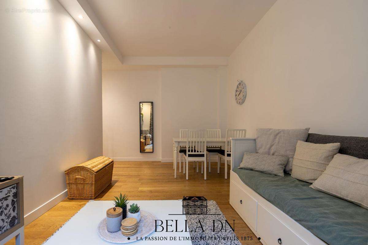 Appartement à ASNIERES-SUR-SEINE