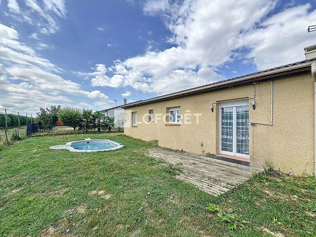 Maison à CASTELSARRASIN