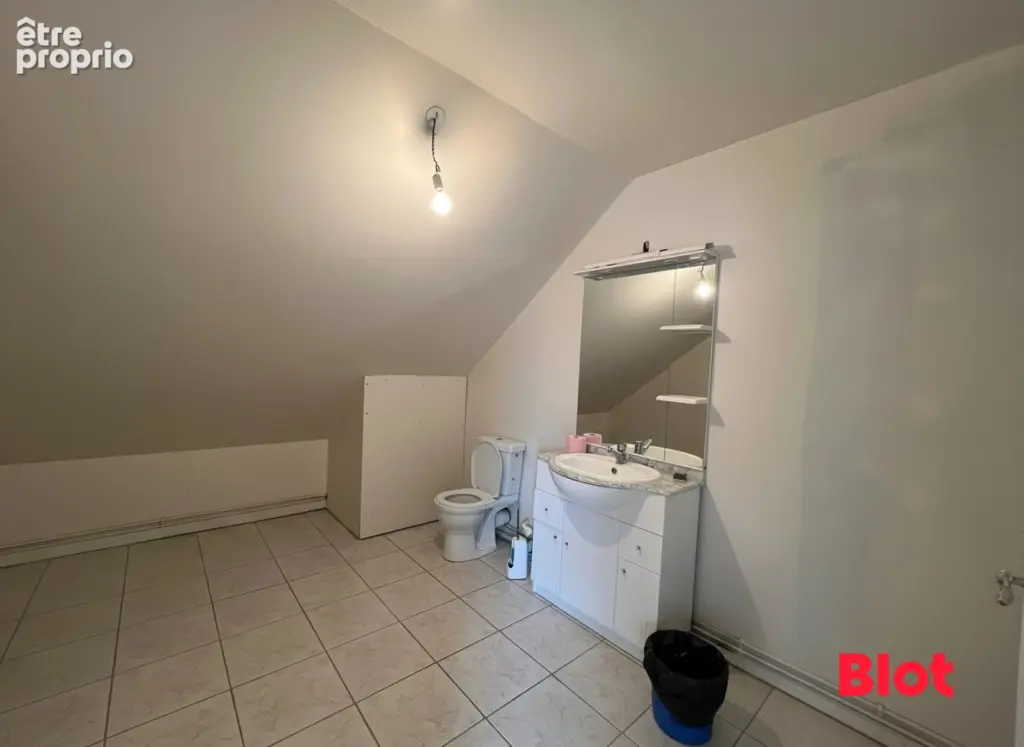 Maison 6 pièces 290 m² à vendre à Lalleu (35320) - photo 8
