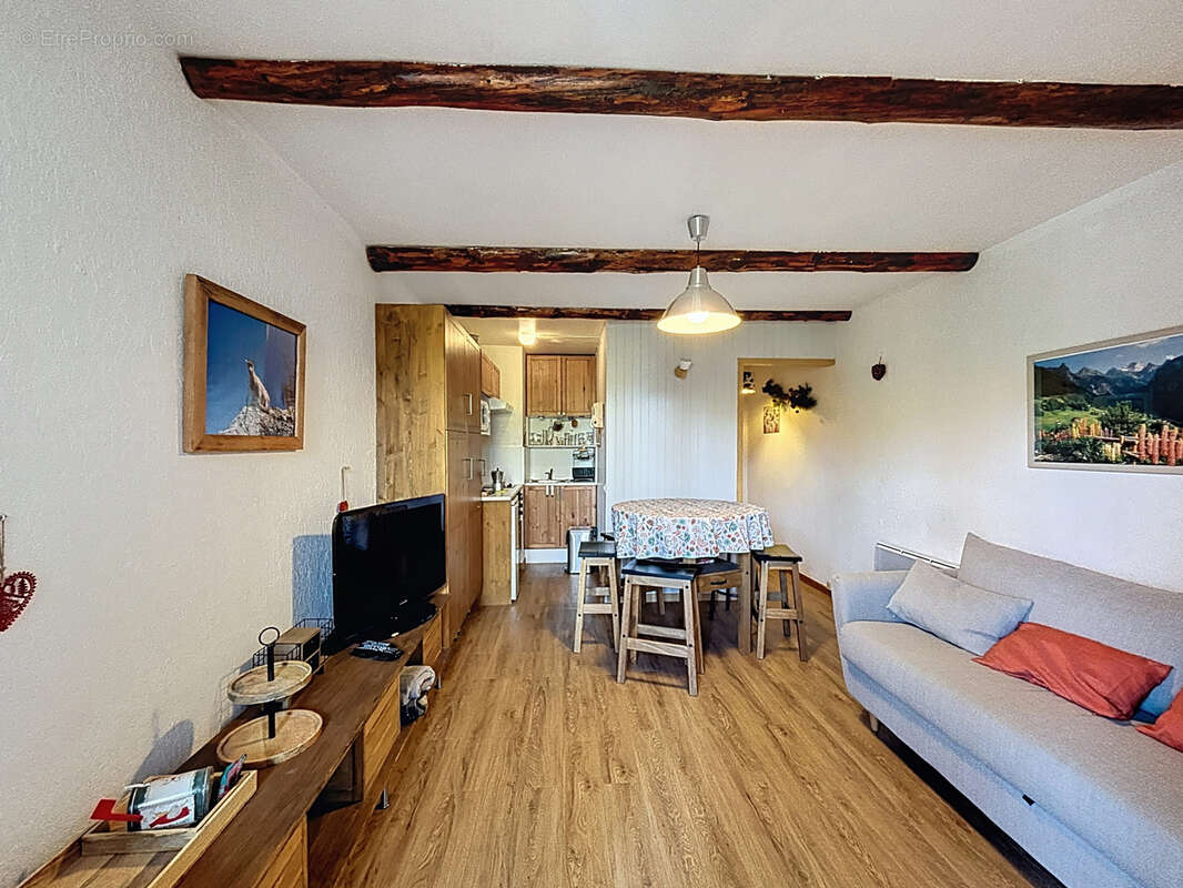 Appartement à LES THUILES