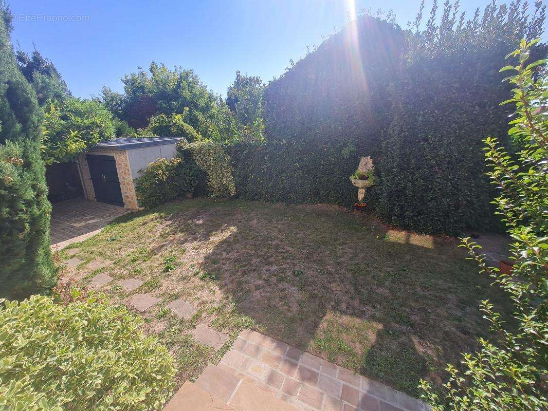 Maison à ATHIS-MONS