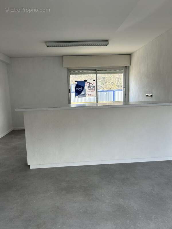 Commerce 118 m² à Privas  - photo 3