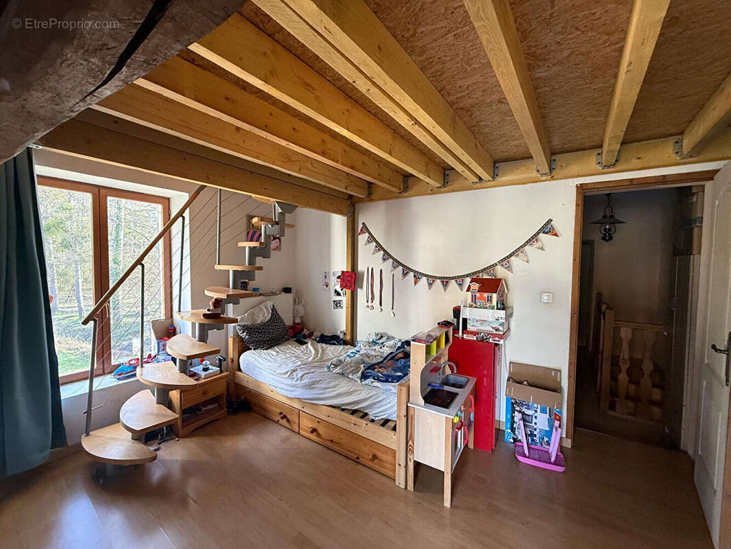 Maison à CROUY-SUR-OURCQ