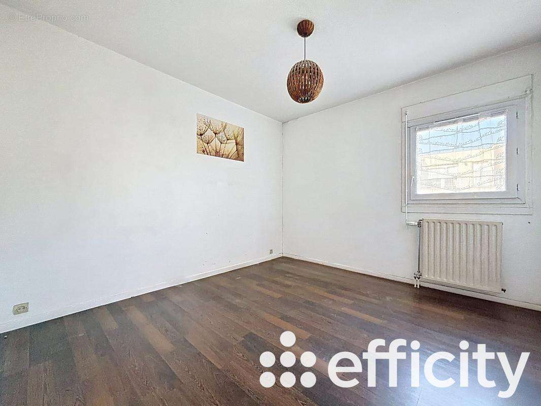 Appartement à FEYZIN