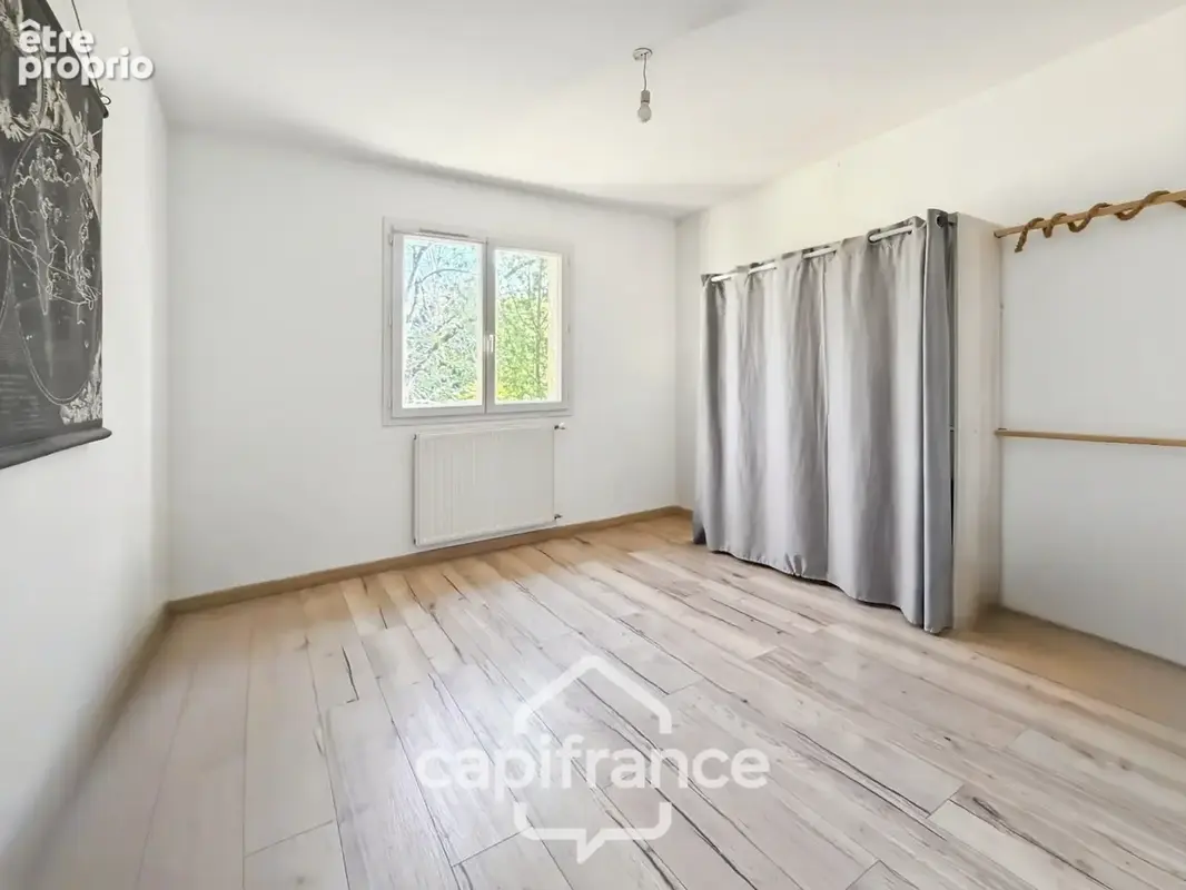 Maison de plain-pied 3 chambres avec terrasse et garage à ANNONAY (07) - photo 13