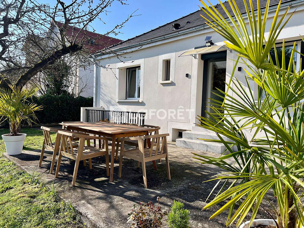 Maison à CONFLANS-SAINTE-HONORINE