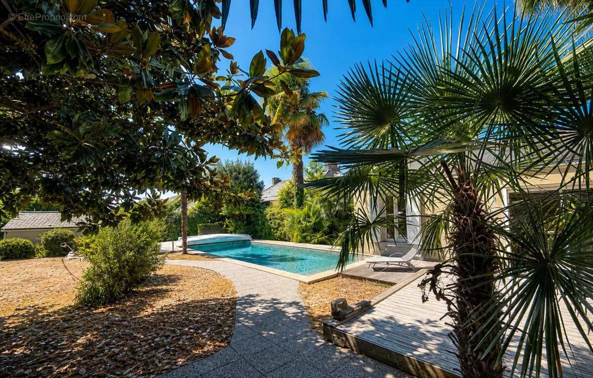 Domaine de réception de charme avec piscine - Parcelle 1 912 m² - photo 13