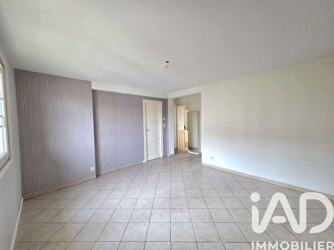 Photo 2 - Appartement à TROYES