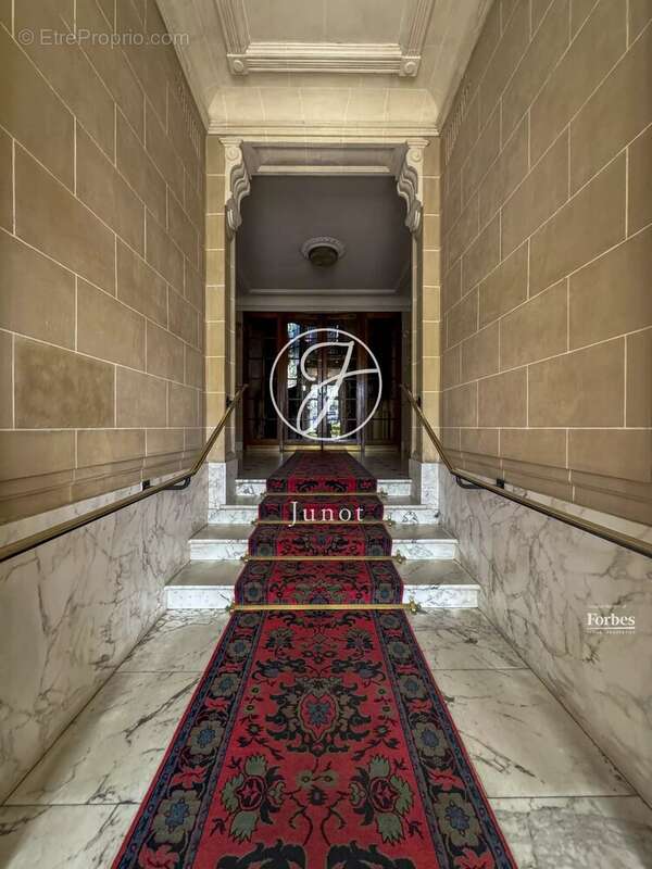 Appartement à LA MADELEINE