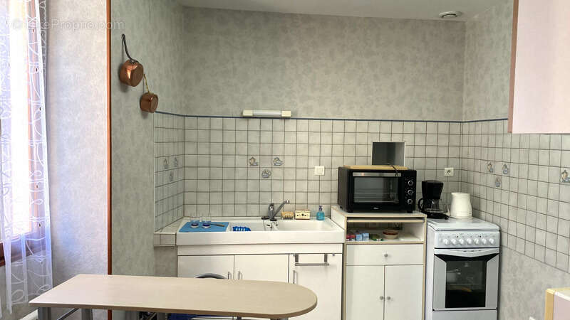 Charmante maison de plain-pied au calme, en pleine campagne, à vendre CHATEL GERARD (89)- 2 chambres - photo 3