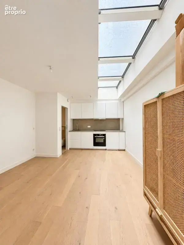 Studio refait à neuf / profession libérale ou investisseur - photo 2