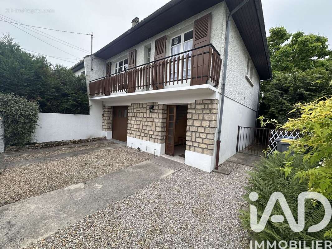 Photo 2 - Maison à MITRY-MORY